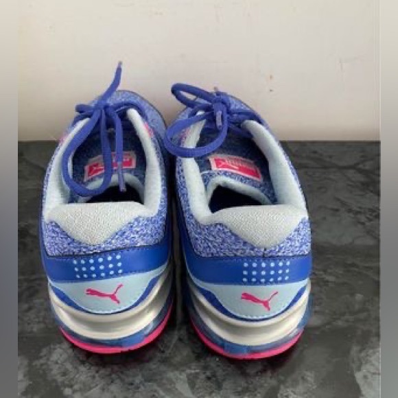 Puma Running Shoes - Picture 5 of 6